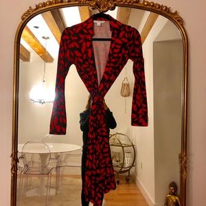 Diane Von Furstenberg Lips Wrap Dress
